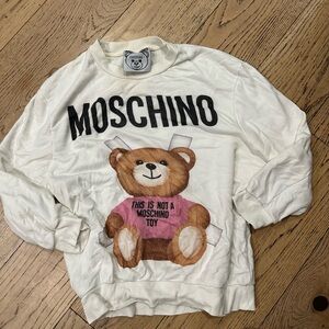 Moschino
Teddy Bear logo sweatshirt